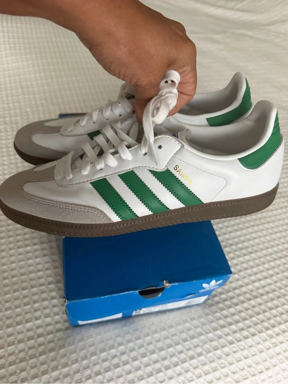 Worn once. Men’s Samba OG White and Green Size 9.5